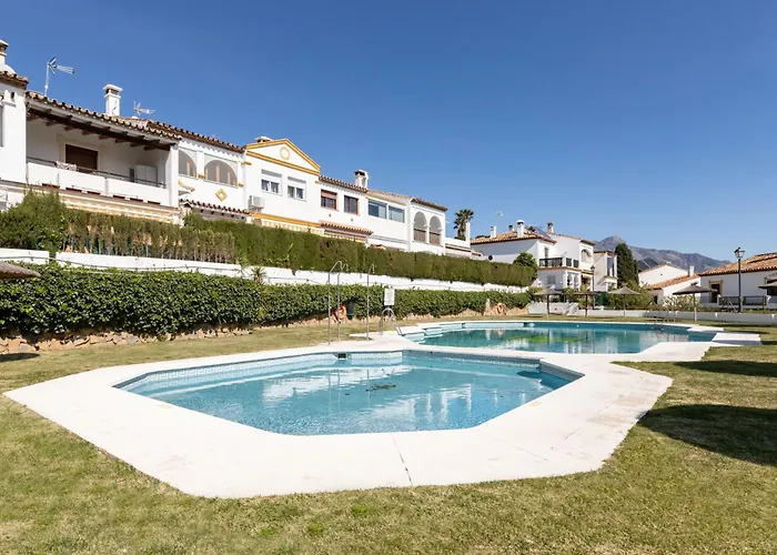 Finally J5 Casa de Férias Marbella